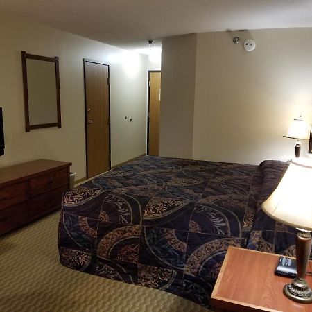 Prairie Inn Vermillion Екстериор снимка
