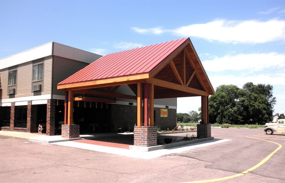 Prairie Inn Vermillion Екстериор снимка